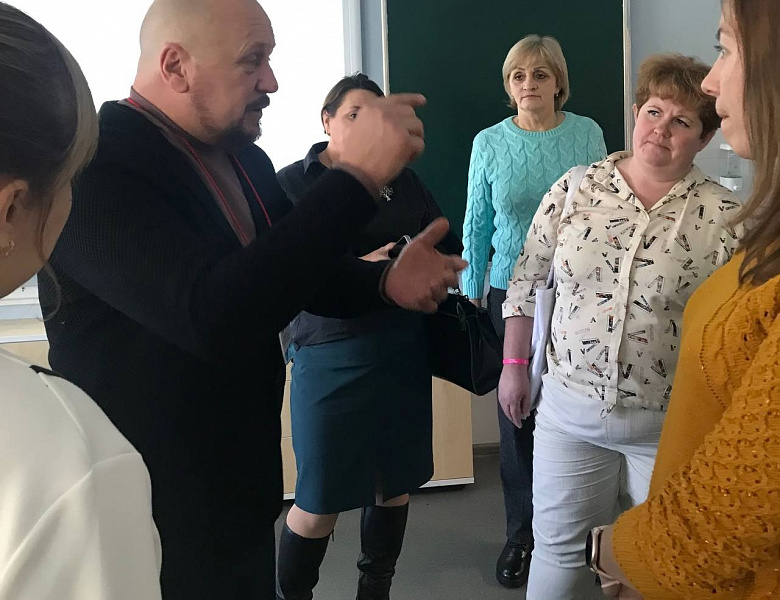 УЧАСТИЕ В КУРСАХ ПО ПОВЕДЕНИЮ В ЧС