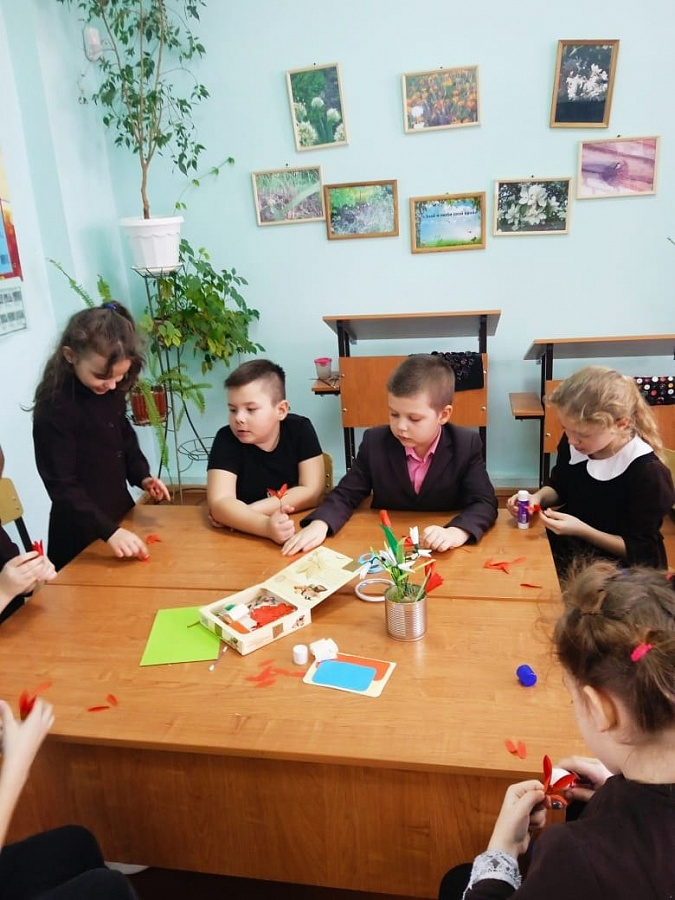 Приближается один из самых теплых и нежных праздников года - 8 марта!