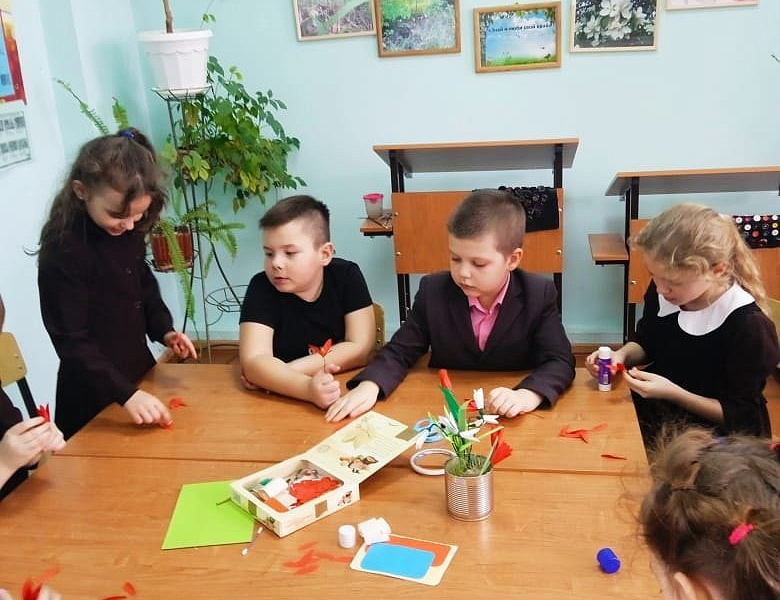 Приближается один из самых теплых и нежных праздников года - 8 марта!