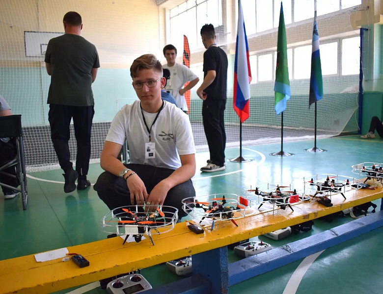 Первенство по авиационному пилотированию беспилотных авиационных систем «Квадроконтроль»